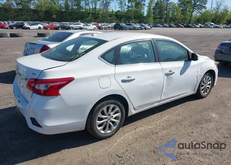 2018 Nissan Sentra Sv z USA, uszkodzony, nr VIN 3N1AB7AP3JL651231